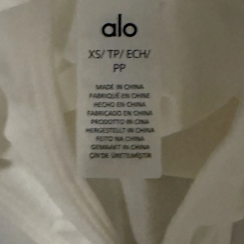 ALO Yoga Women's Cream Tank Top